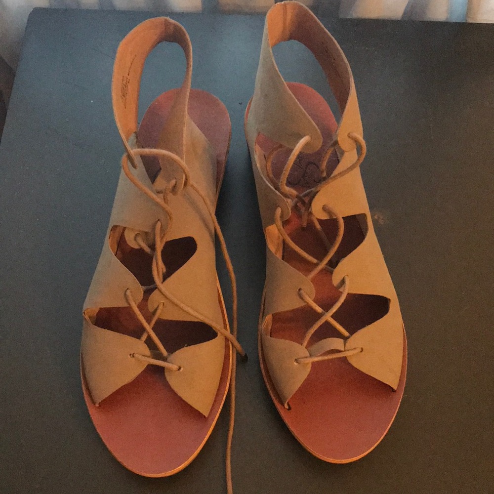 Jessica Simpson tie small wedge lace up sandals